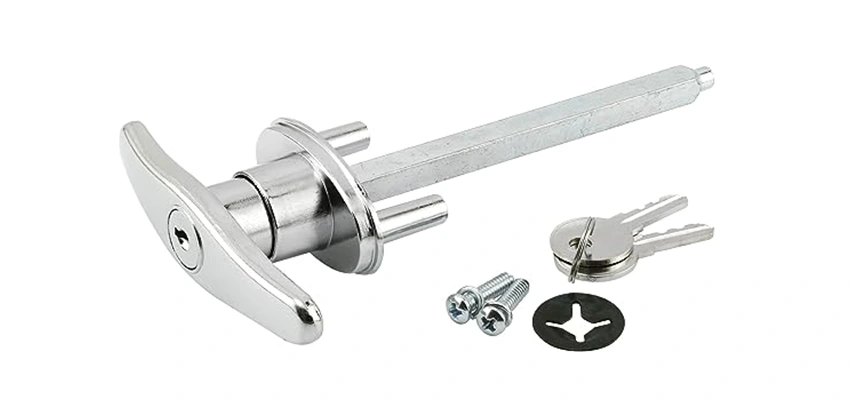 Old Style Garage Door Locks Replacements in Country Club, California